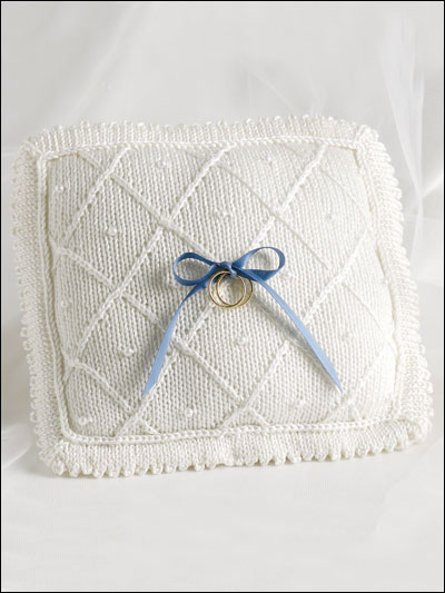 free cross-stitch wedding ring pillow