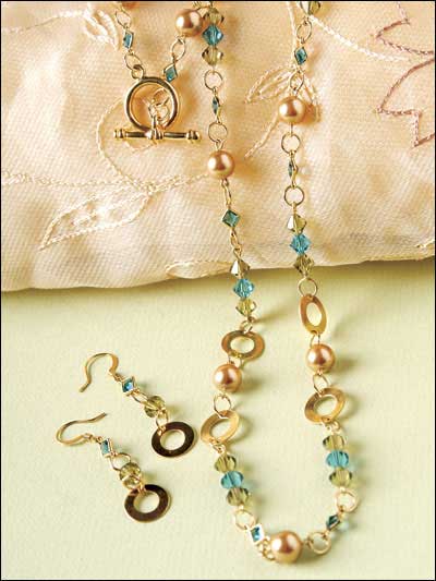 Goldfinger Necklace & Earrings photo